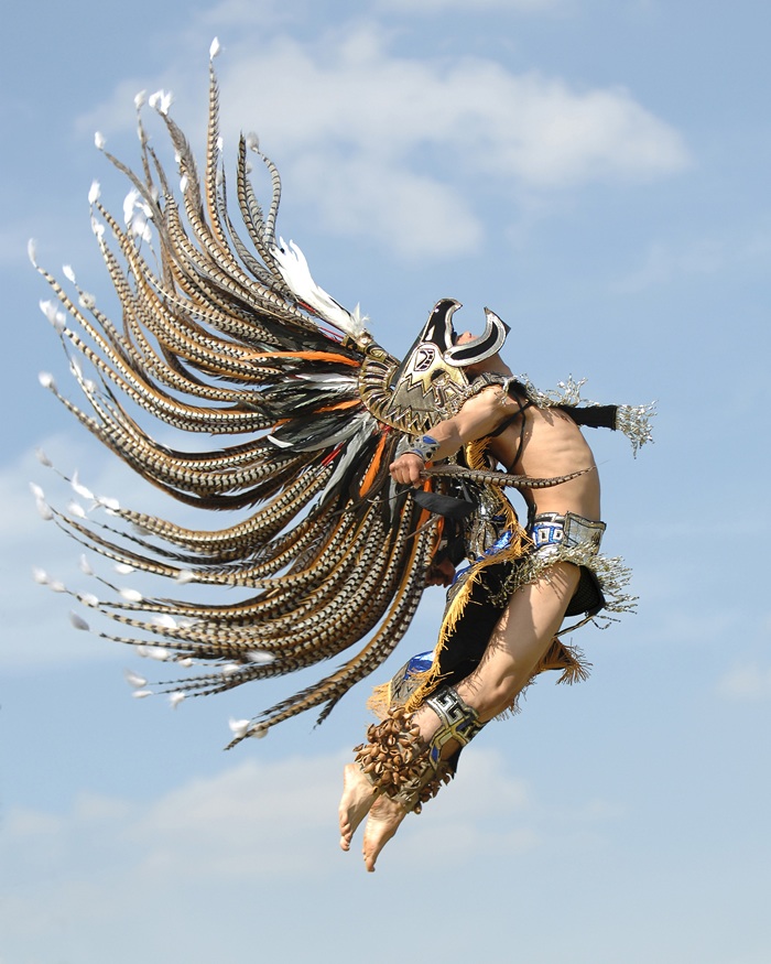 Esta es la danza de los Guerreros Cuauhtli (Águila)