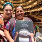Adquiere el libro “Oaxaca y sus Cocineras Tesoro Gastronómico de México” en apoyo a las Cocineras Tradicionales de Oaxaca, S.C.